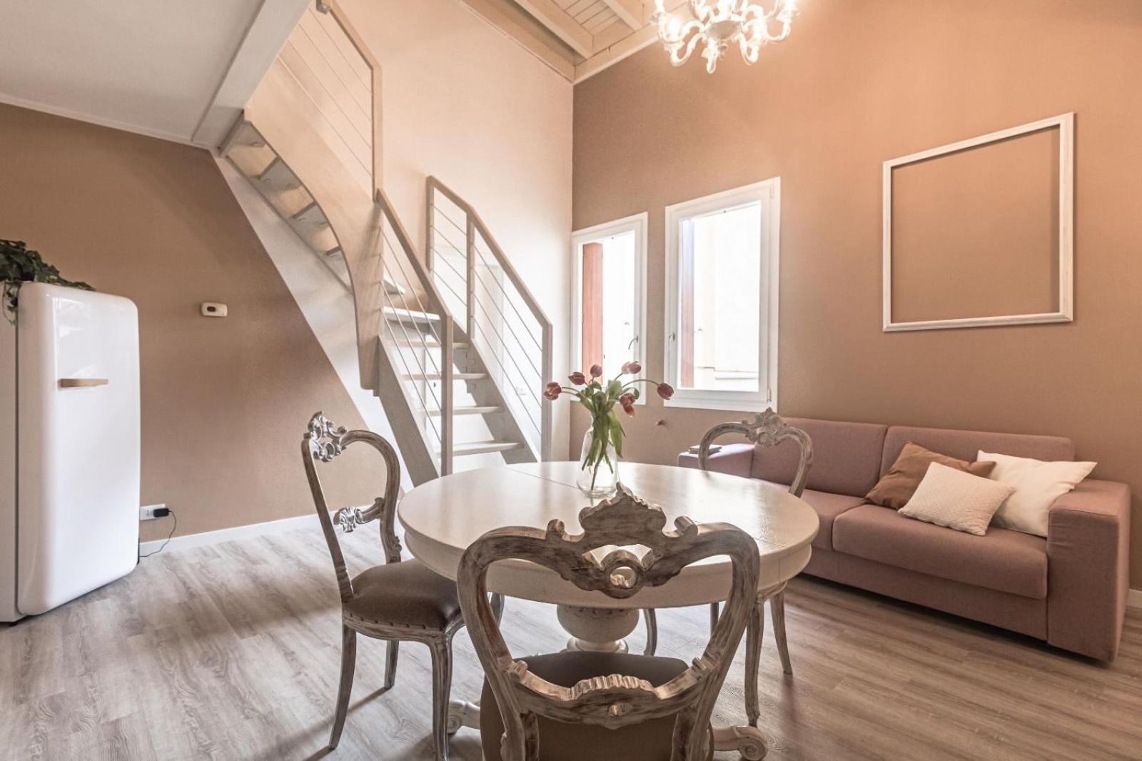 Thea - Centro Storico Bed & Breakfast Monza Luaran gambar