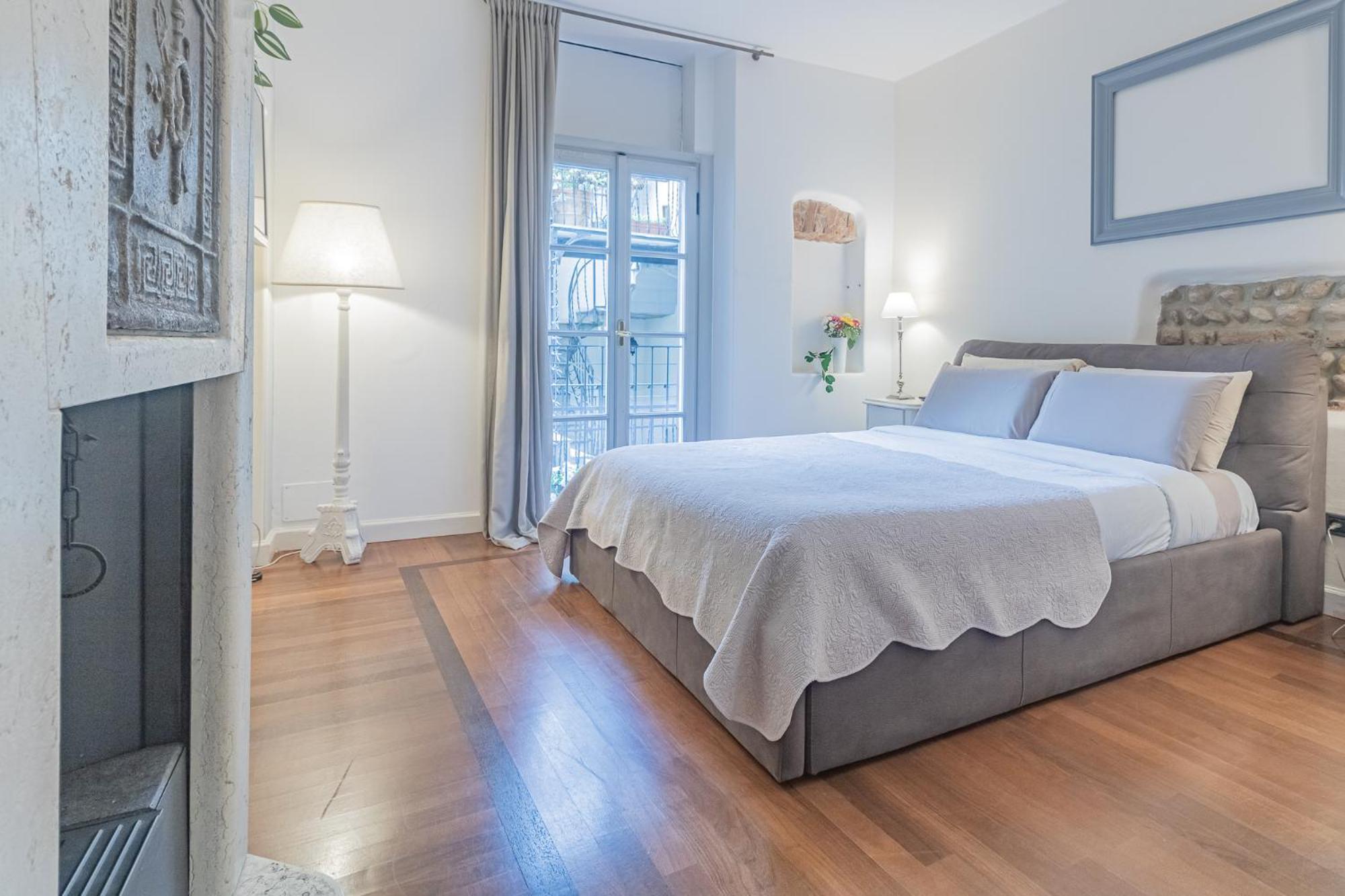 Thea - Centro Storico Bed & Breakfast Monza Luaran gambar