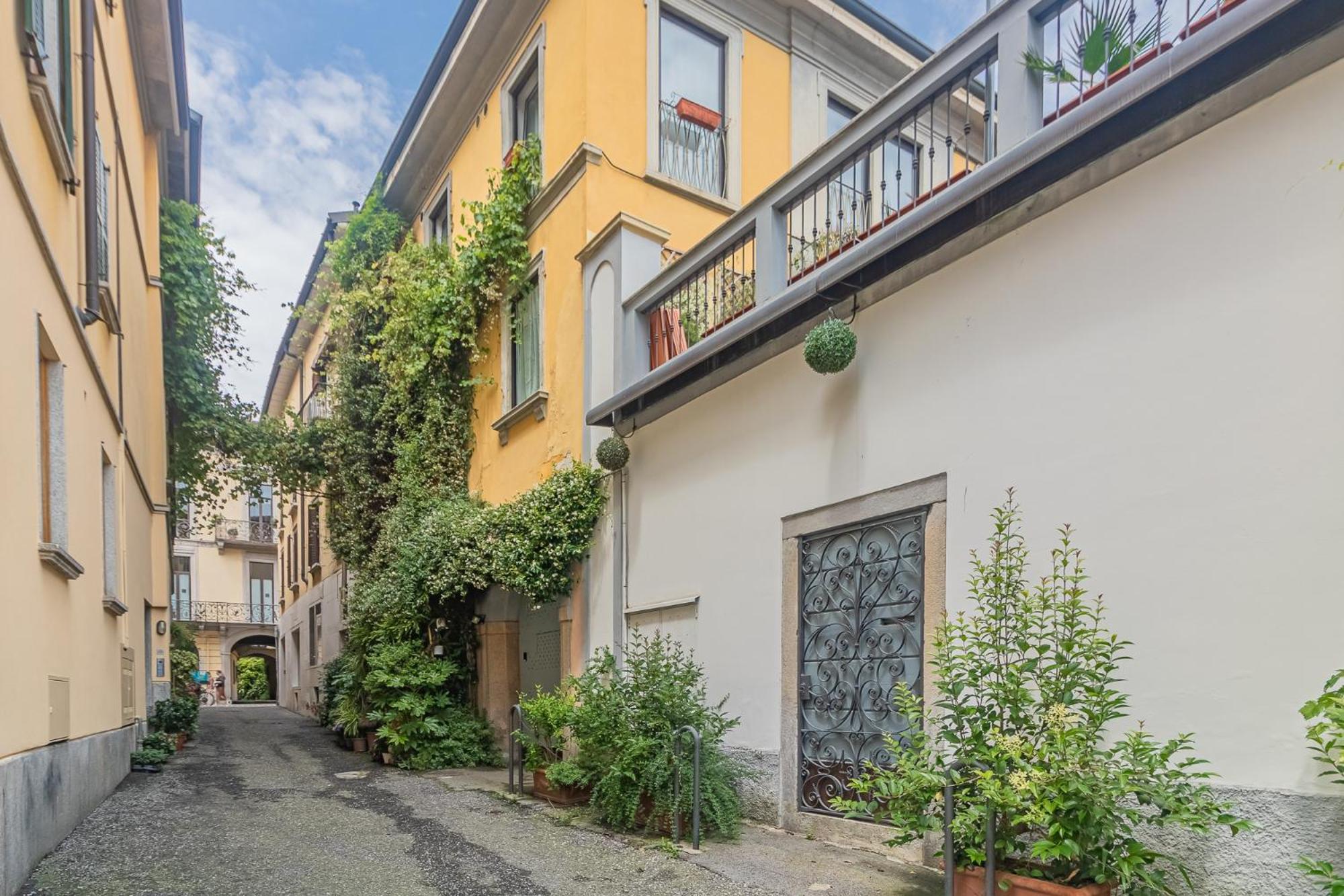 Thea - Centro Storico Bed & Breakfast Monza Luaran gambar