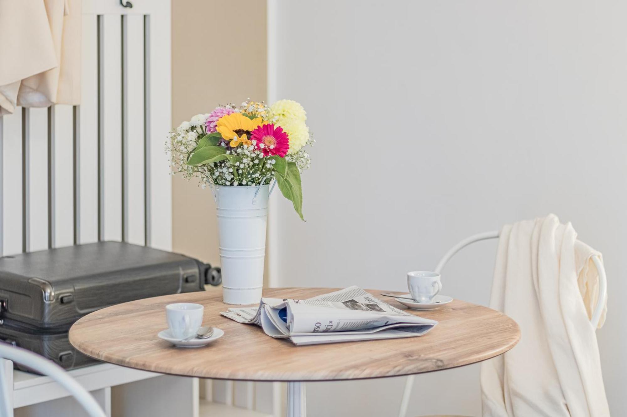 Thea - Centro Storico Bed & Breakfast Monza Luaran gambar