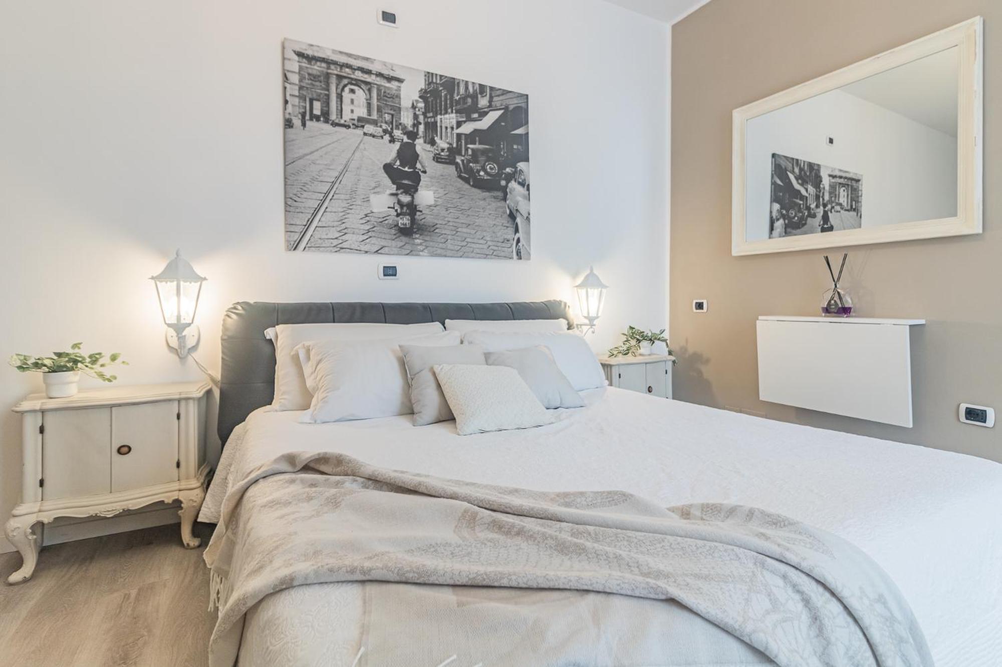 Thea - Centro Storico Bed & Breakfast Monza Luaran gambar